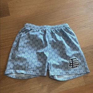 EE shorts